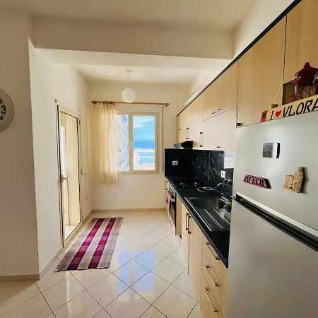 Apartment Bitter