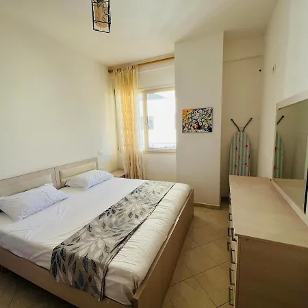 Phoenix Apartment Lungomare- Great Location *